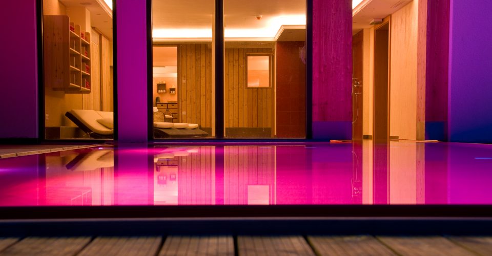 C_HASIBEDER_DSC7654 Outdoorpool vom LifeStyle Hotel Neustift